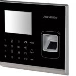 Cititor stand alone cu amprenta si card (EM 125Khz) Hikvision,