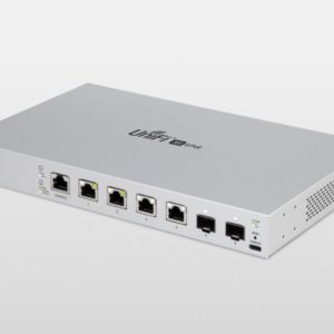 Ubiquiti UniFi switch 6 porturi USG-XG-6POE, 2x 1/10 SFP+, 4x